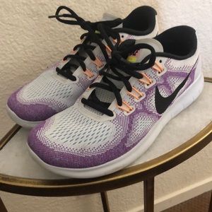 ICU Nike Free RN 2017 880840 102 WM SZ 8